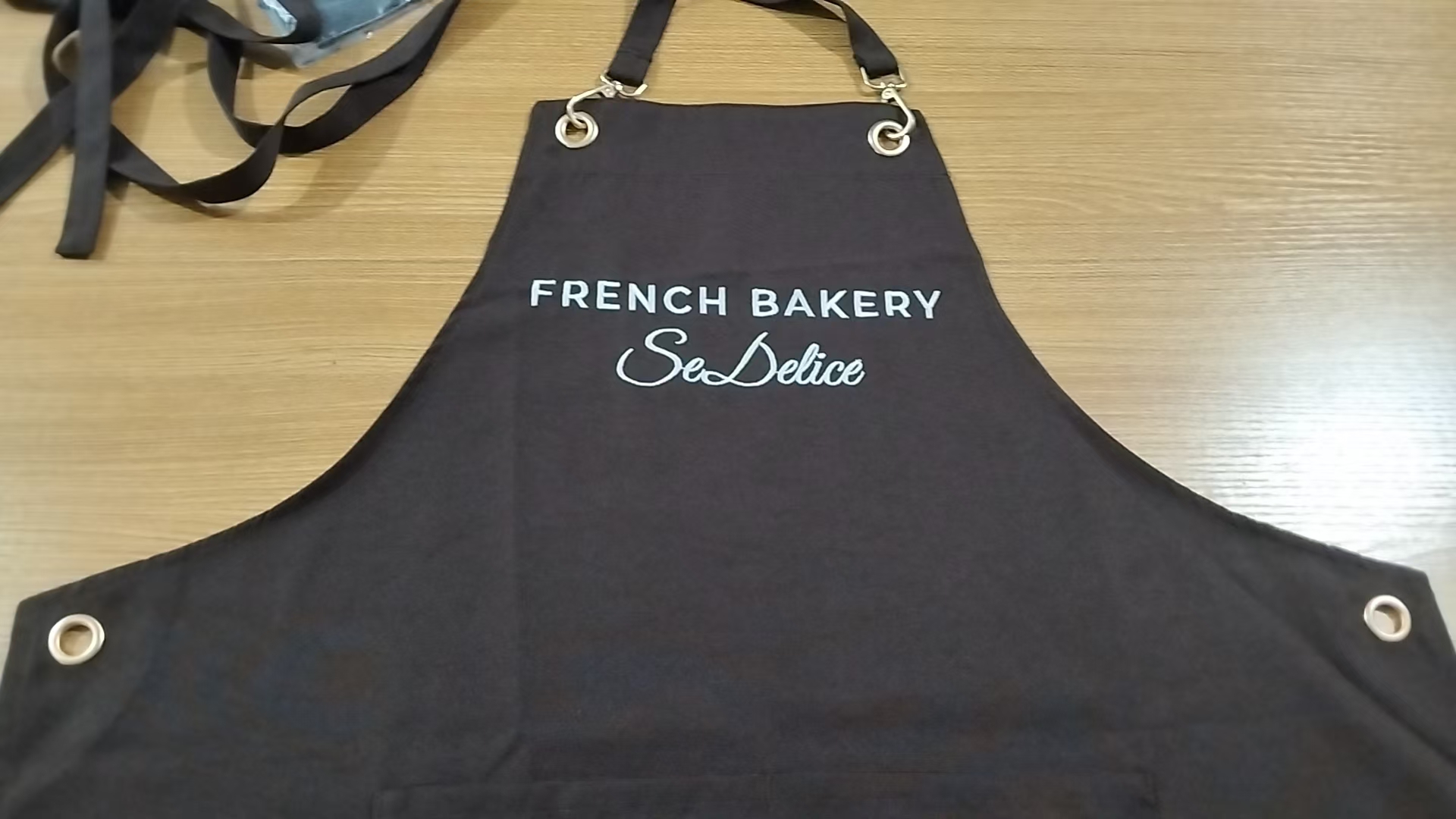 French bakery apron embroidery detail